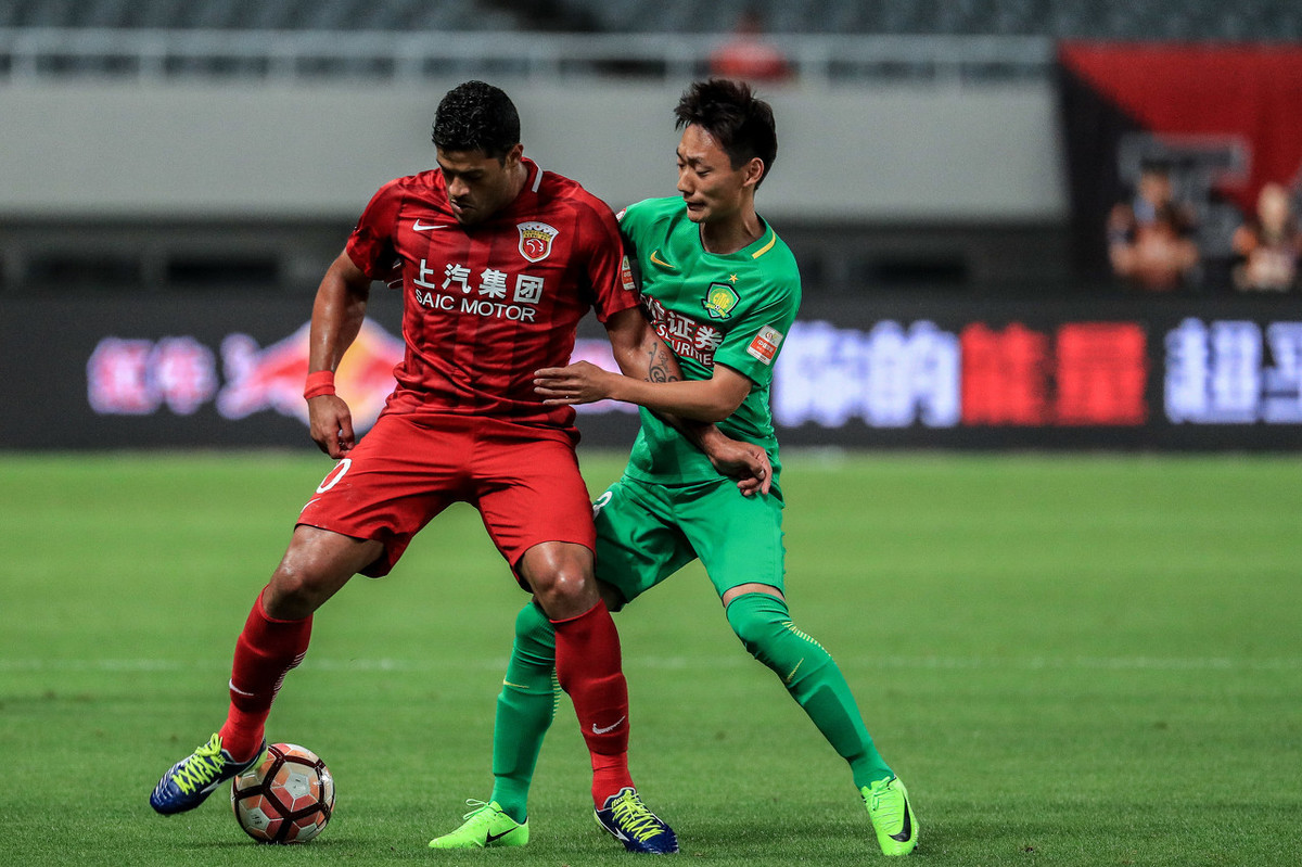 关于转折点！里昂扳平良机；西甲集结日攻防权衡；压力陡增；细节决定成败的信息